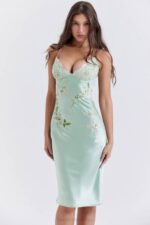 House of CB одећу 68JT240 Фалон светла жад везена слип хаљина - Image 10