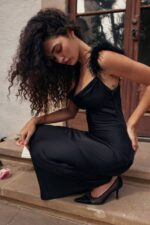 House of CB одећу 68JT299 табитха црна сатенска макси хаљина - Image 3