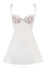 House of CB одећу 68JT398 Адриана мини хаљина од сатена и чипке боје слоноваче - Image 5