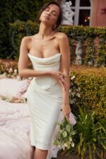House of CB одећу 68JT471 сиенна миди хаљина од сатена без нараменица - Image 17