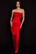 House of CB одећу 68JT507 адриенне сцарлет сатенска хаљина без нараменица - Image 7